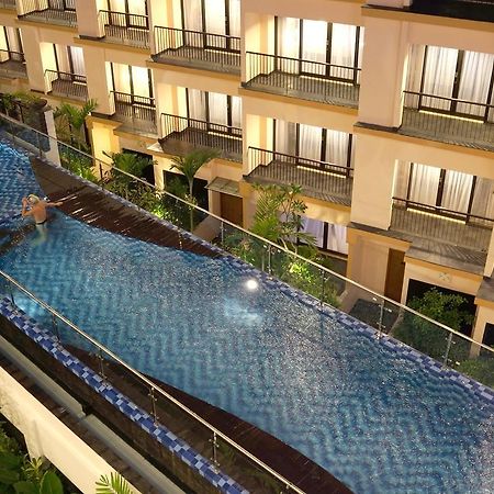 Park Regis Kuta Hotel Kuta  Exterior photo
