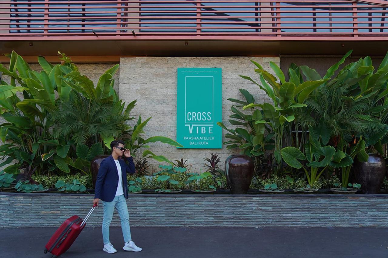 Park Regis Kuta Hotel Kuta  Exterior photo